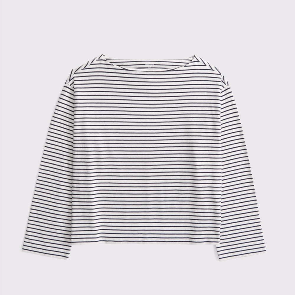 Abercrombie & Fitch Black and White Striped Tee